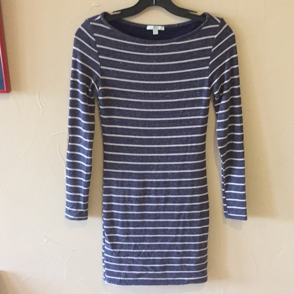 Long sleeve body-con, striped dress
